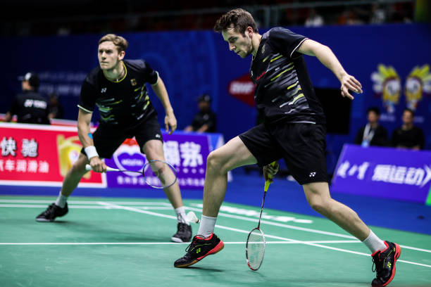 200-800元档位羽毛球鞋横评：哪款才是真香之选？