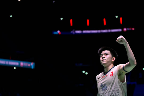 碳纤维羽毛球拍选购指南：型号+参数详解