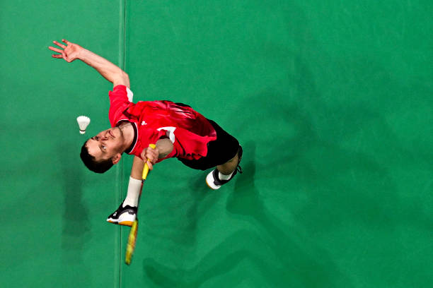 触网在羽毛球比赛中的判定标准与争议案例