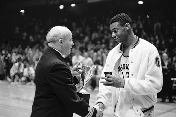 最强中锋系统：开局获得奥尼尔天赋