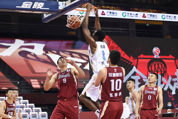 从常规赛到总冠军：CBA季后赛的四个关键阶段