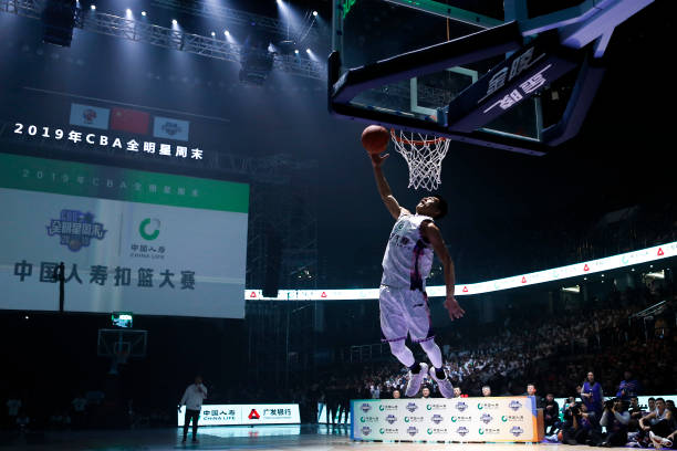 篮球场标准宽度是多少？国际篮联规定详解