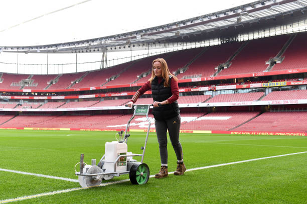 齐达内与足球豪门：盘点他效力过的顶级俱乐部