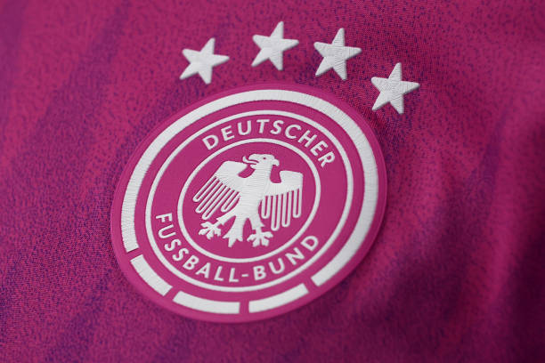 齐达内2002欧冠决赛天外飞仙超清回放