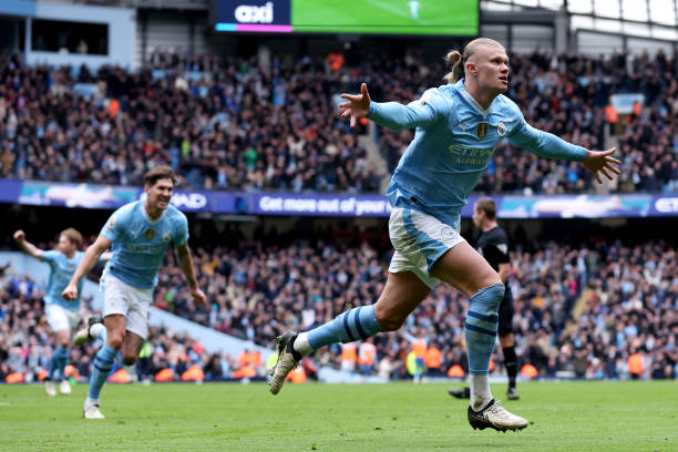 FIFA足球世界账号交易指南：能否合法卖号？