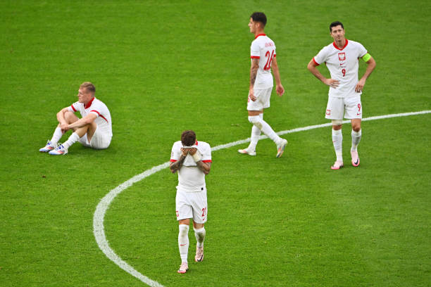 拜仁慕尼黑新赛季阵容展望：凯恩加盟后的战术变化