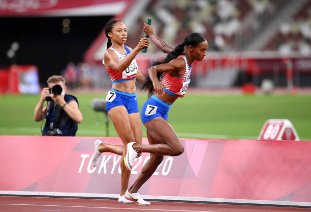 三级跳远运动员技术训练要点解析