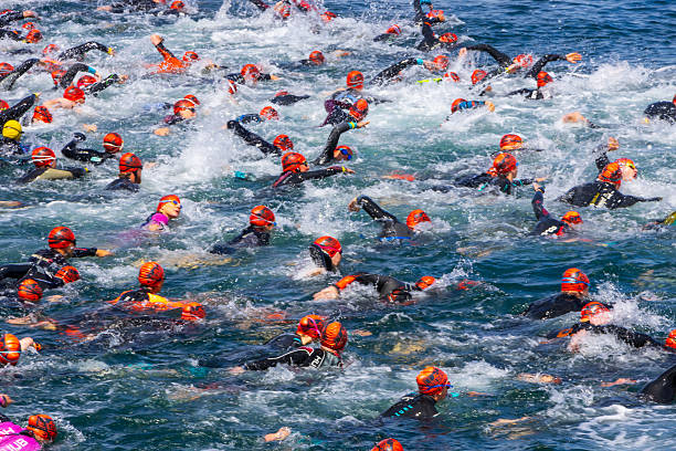 游泳一小时游2000米是什么水平？